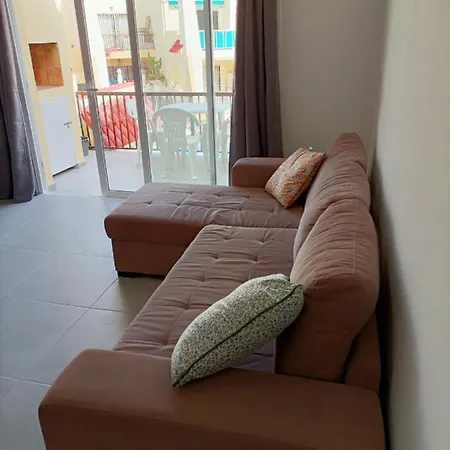 Mareverde Pool View Apartment