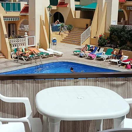 Apartment Mareverde Pool View